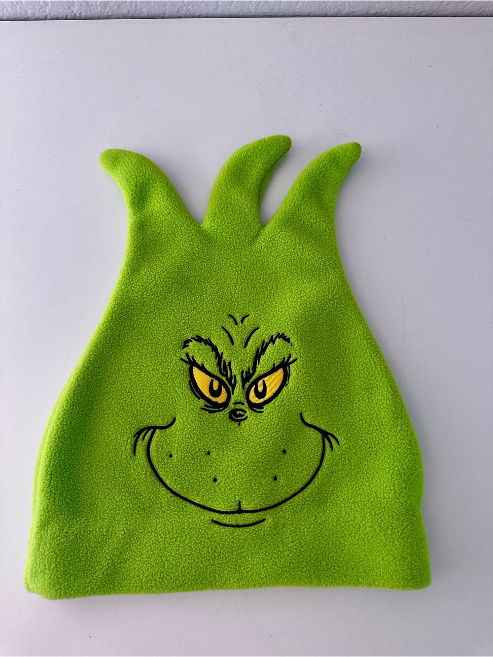 Universal Studios The Grinch- Fleece Beanie Hat (Adult)